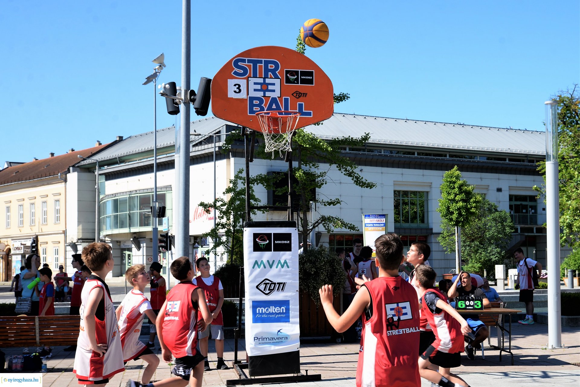 Streetball a Kossuth téren