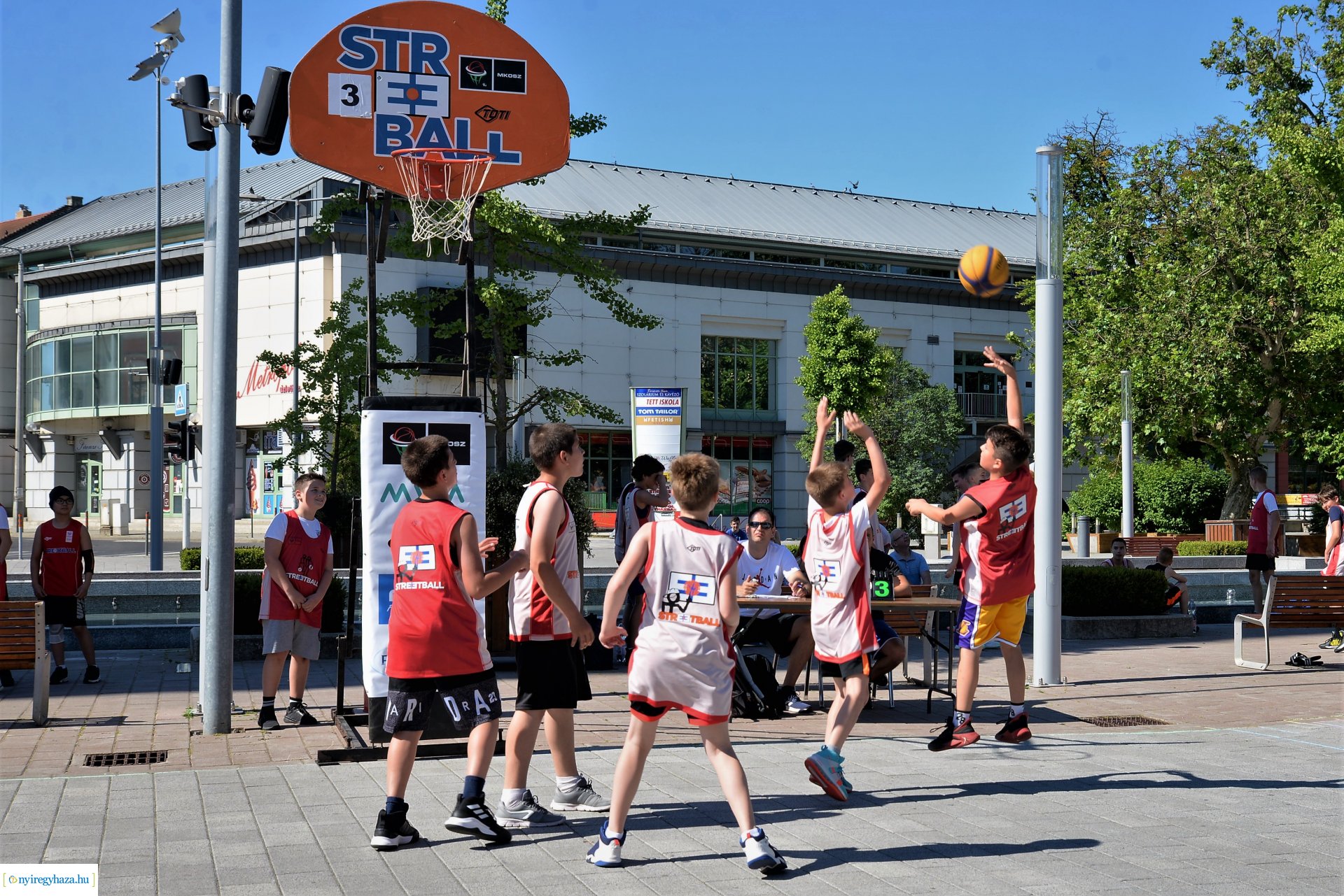 Streetball a Kossuth téren