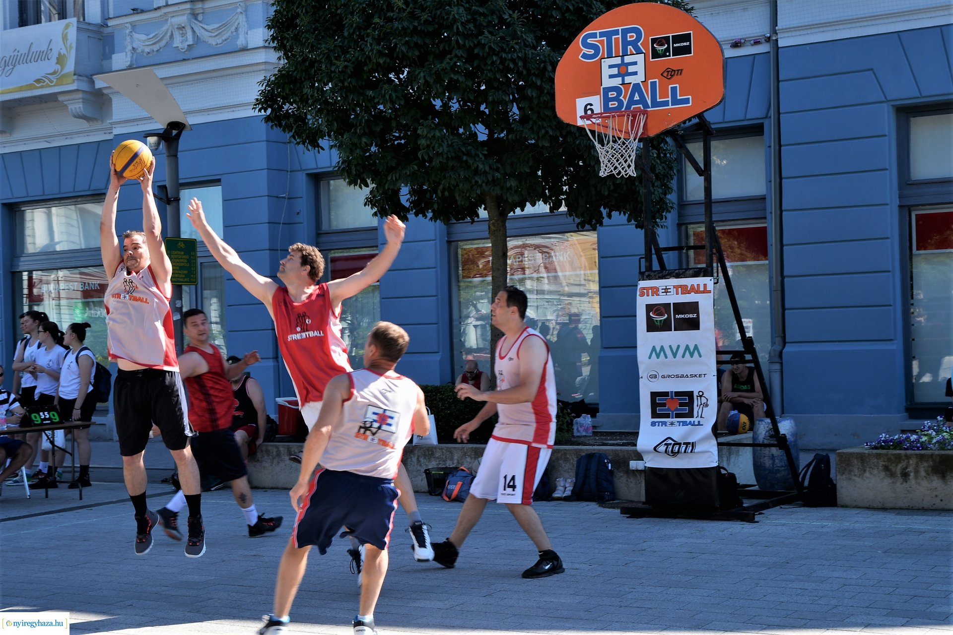 Streetball a Kossuth téren