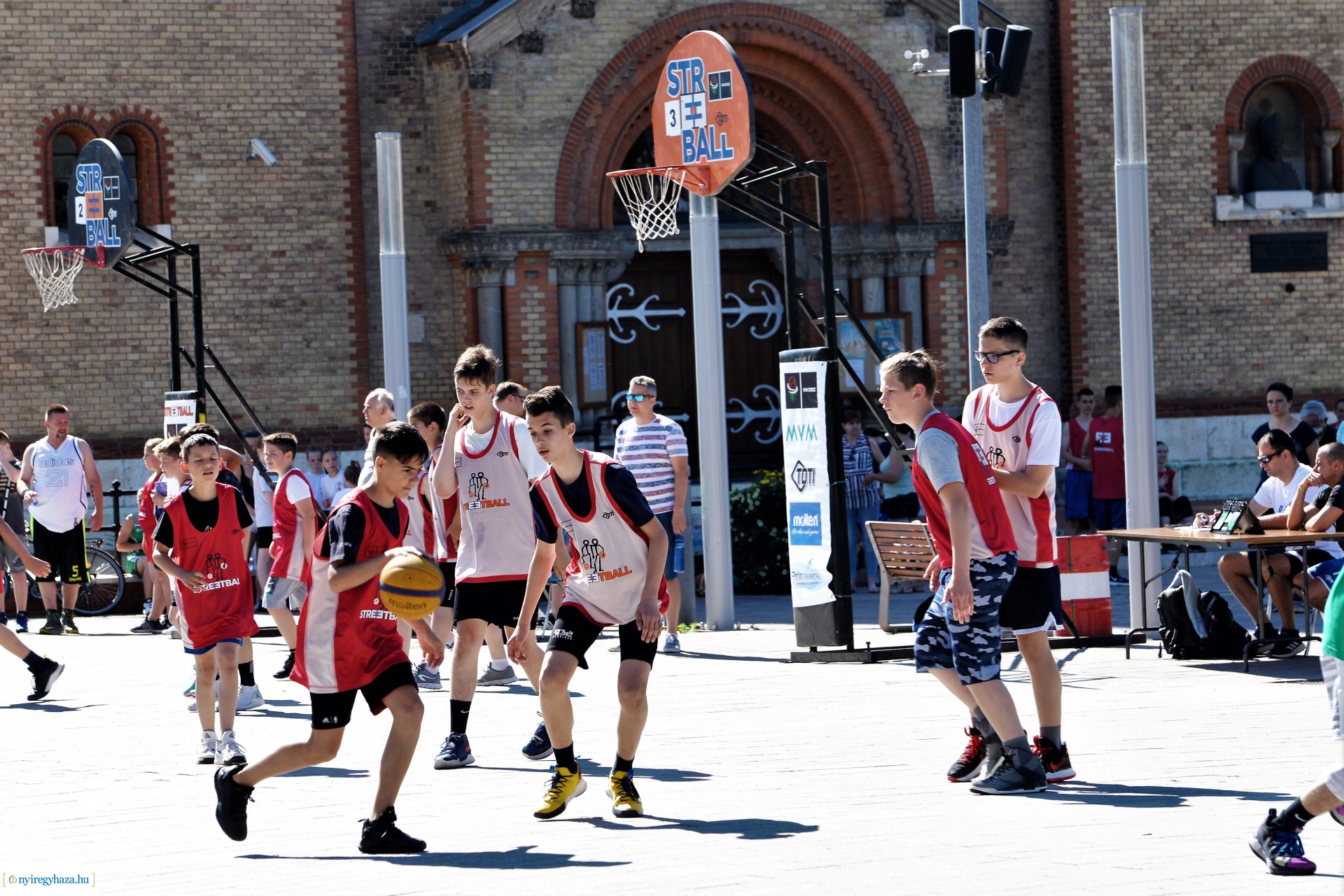 Streetball a Kossuth téren