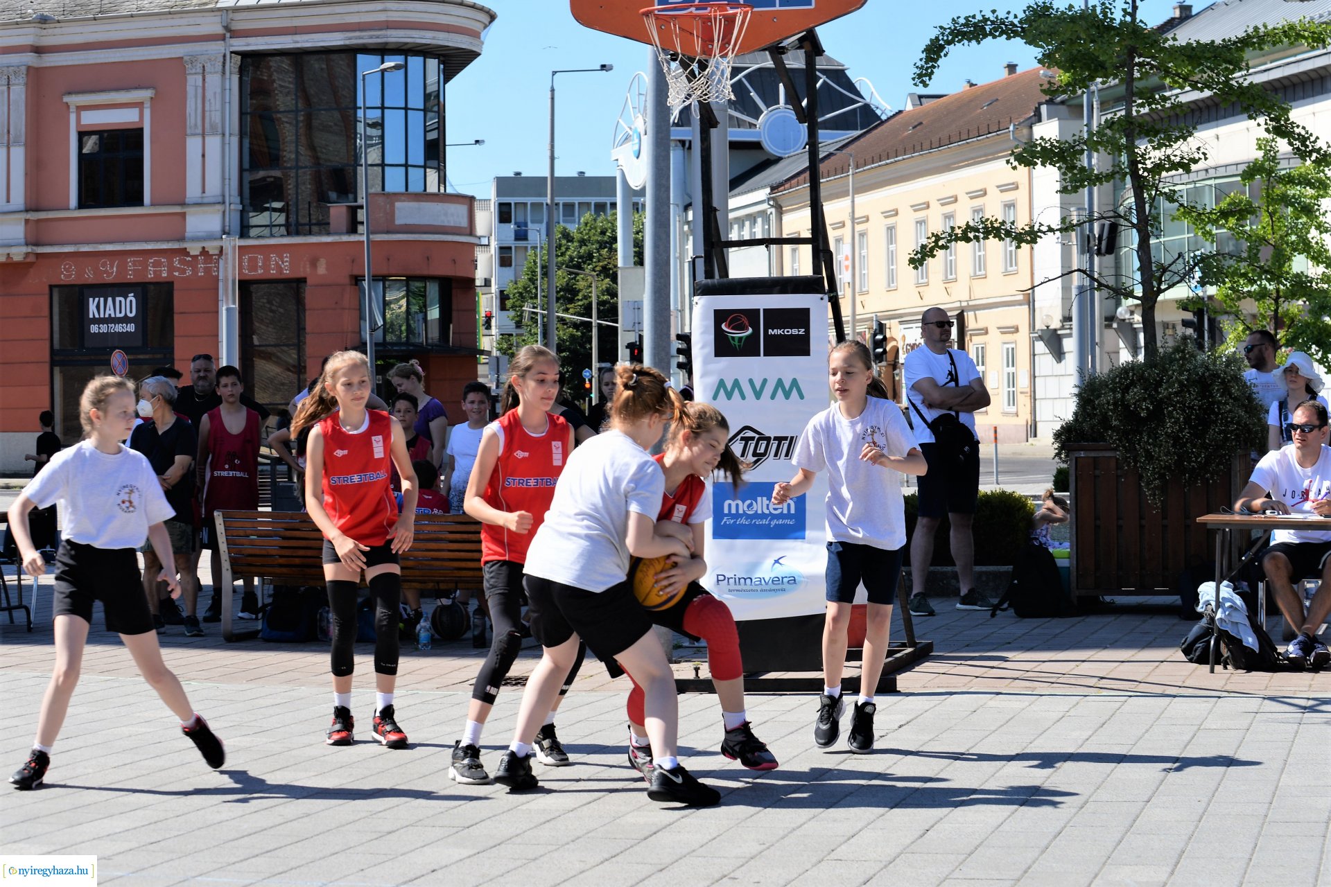 Streetball a Kossuth téren