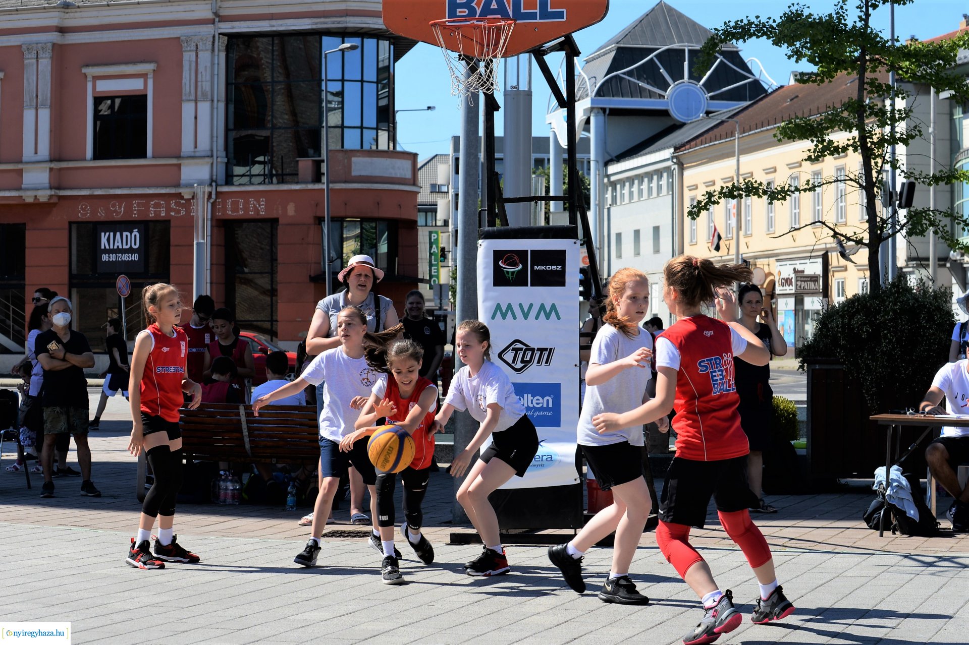 Streetball a Kossuth téren