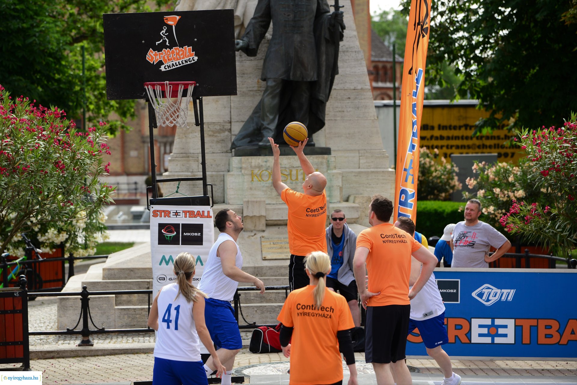 Streetball fesztivál a Kossuth téren 2022. tavasz