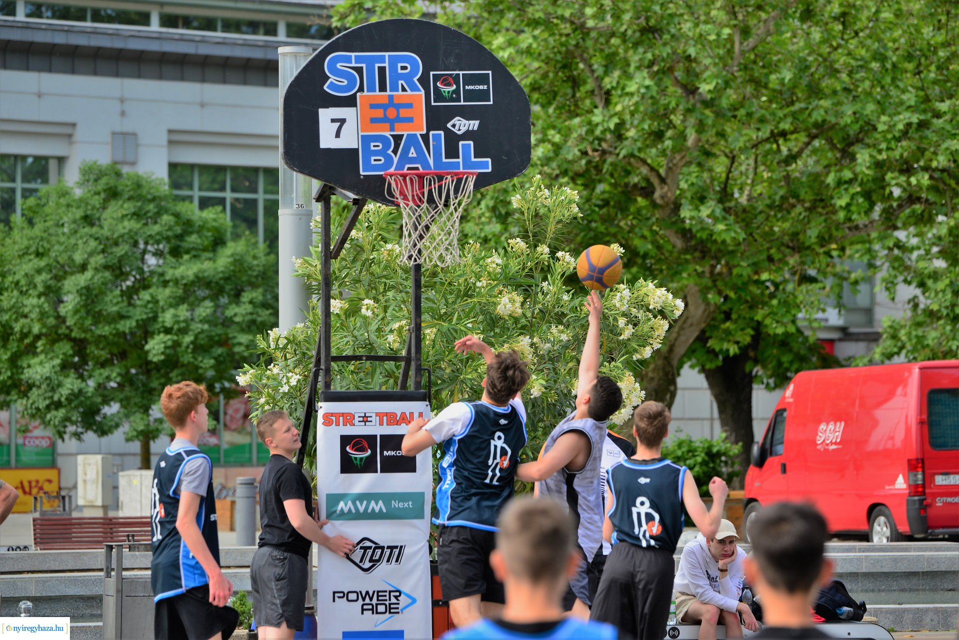 Streetball fesztivál a Kossuth téren 2022. tavasz