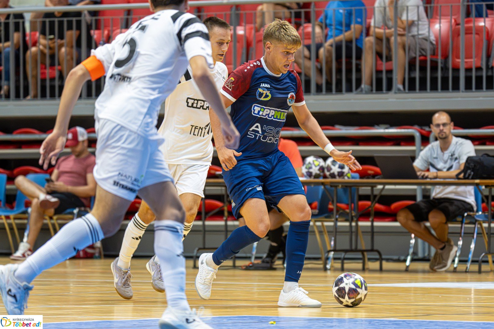A’Studió Futsal Nyíregyháza – TFSE TENT-TEAM 