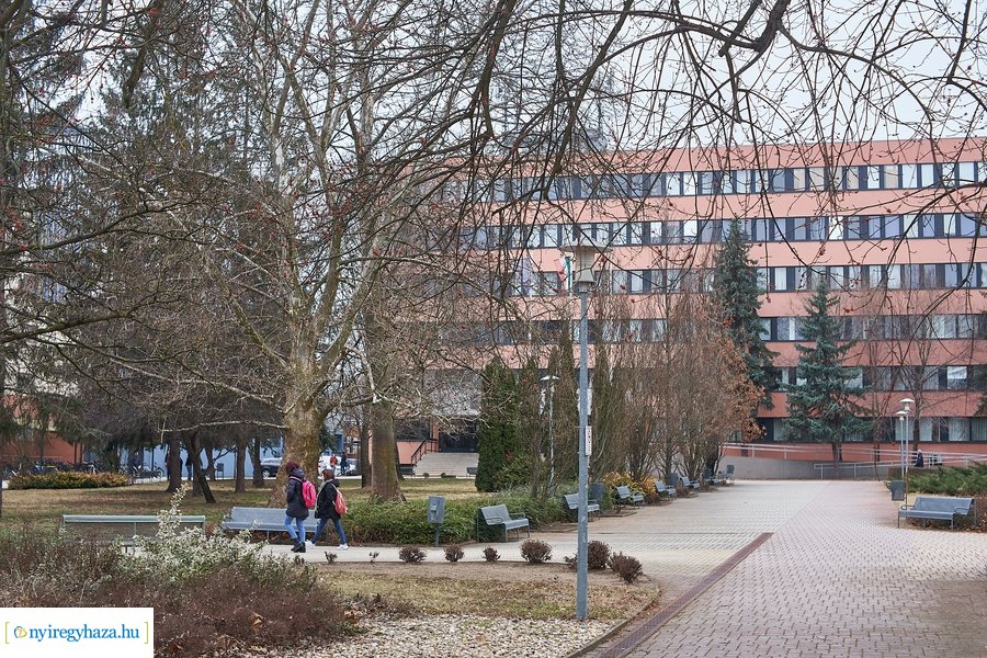 Stumpf István előadása az egyetemen