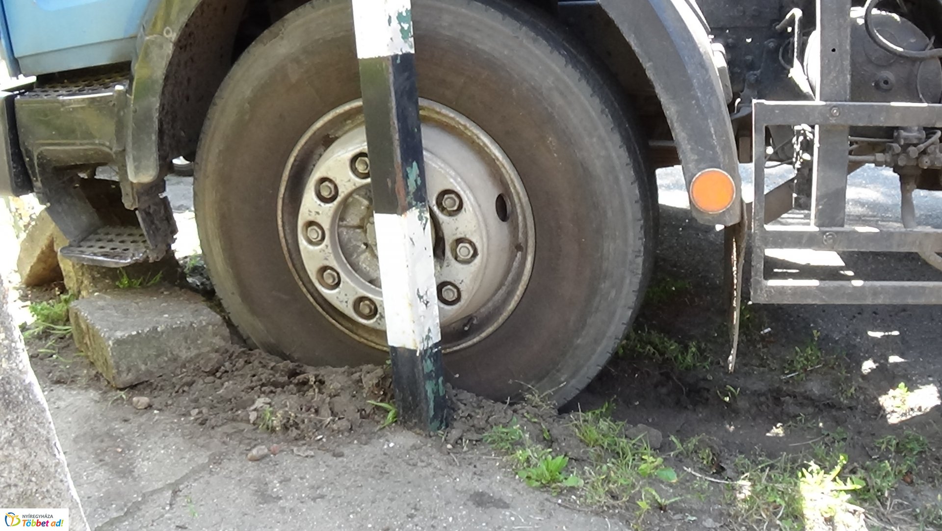 Súlyos baleset történt a Bukarest utcában