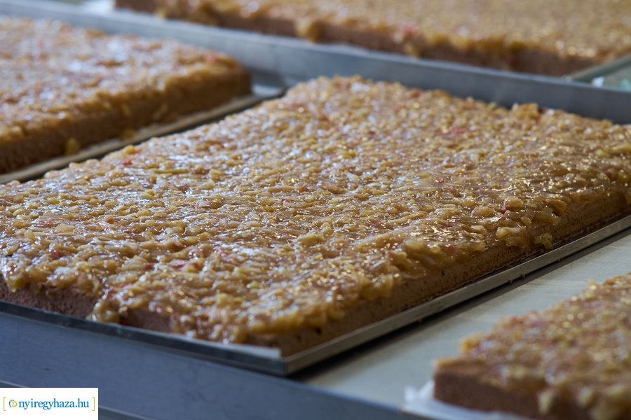 Sütik a Város Tortáját