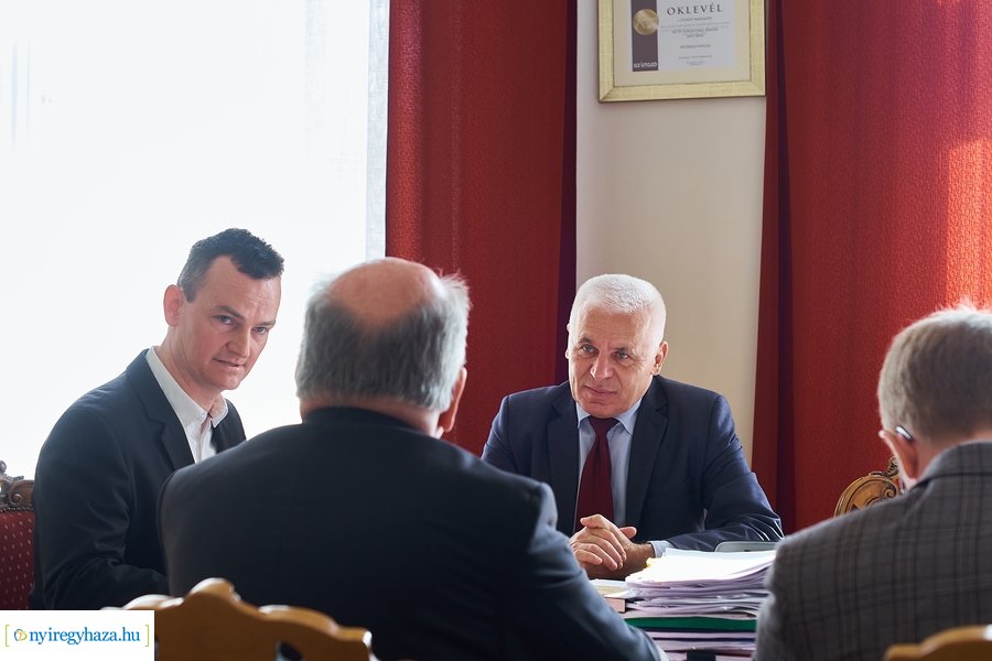 Svéd nagykövet a Városházán