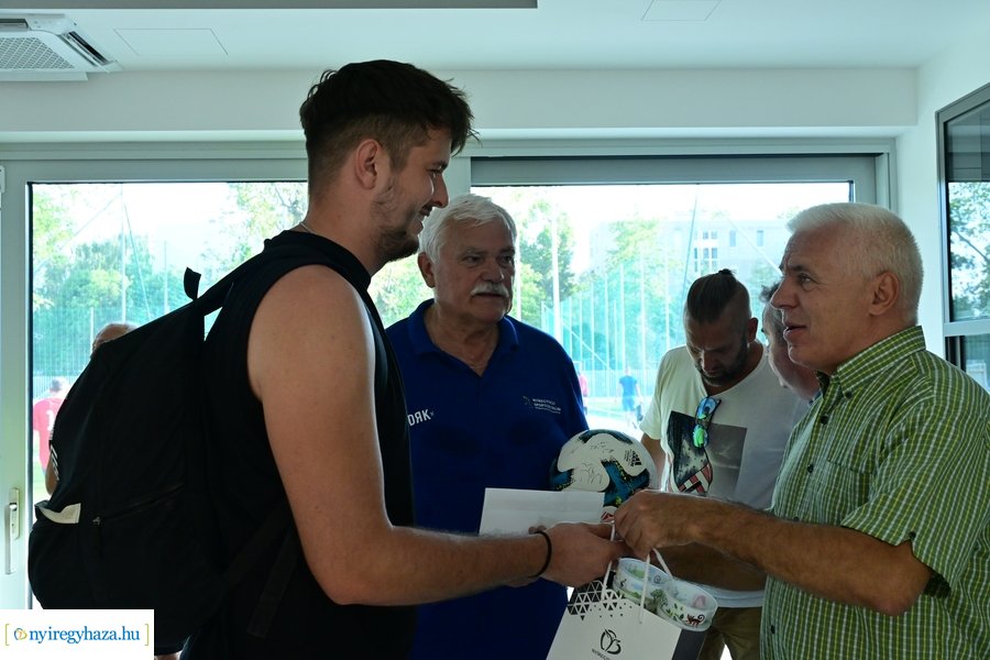 Szabadidősport Központ átadó kispályás foci bajnoksággal 2024