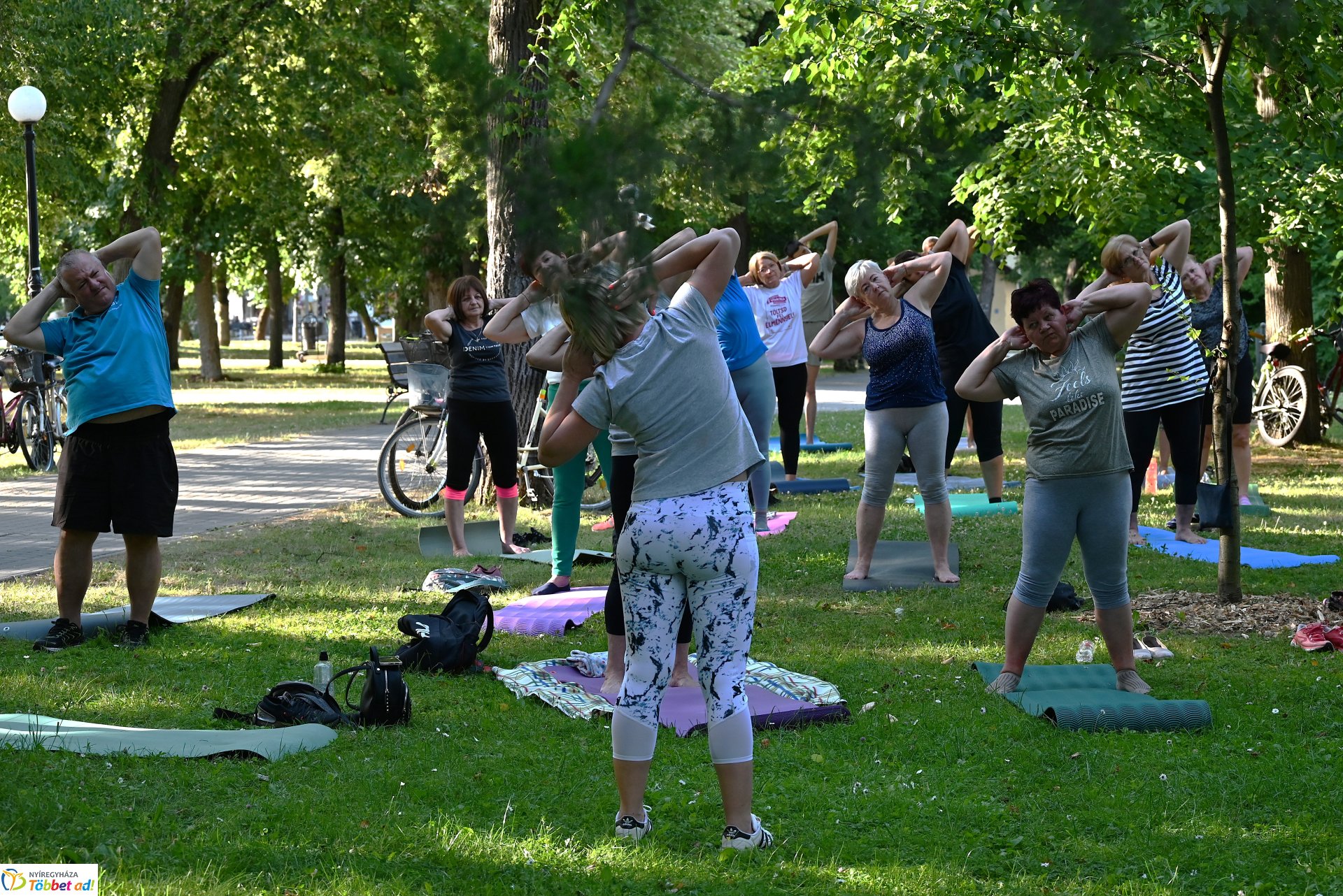 Szabadtéri gerinctorna Sóstón - a foglakozást mindenki ingyenesen látogathatja