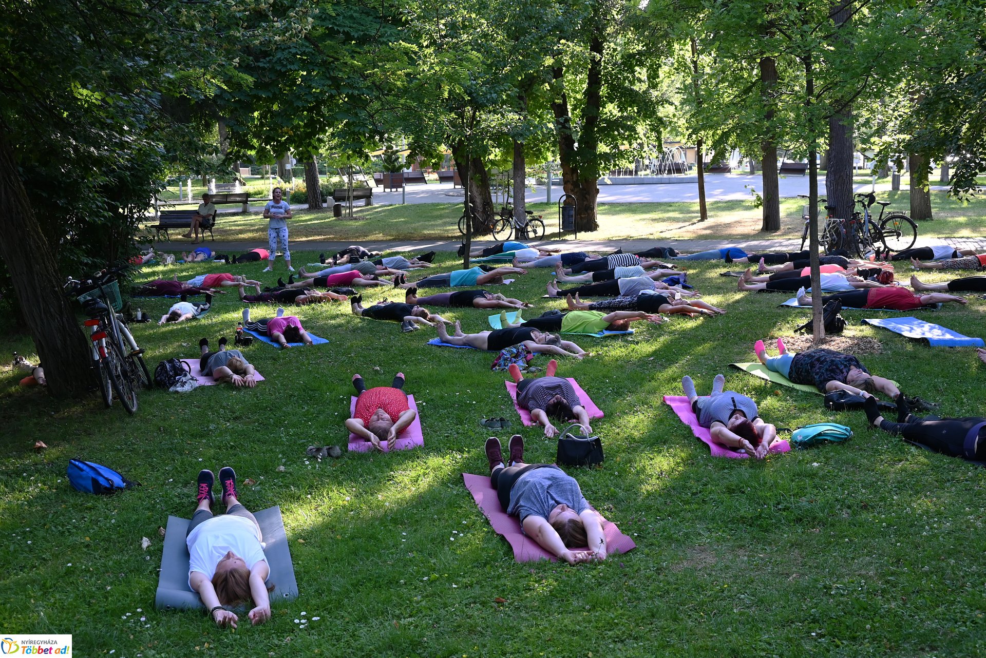 Szabadtéri gerinctorna Sóstón - a foglakozást mindenki ingyenesen látogathatja