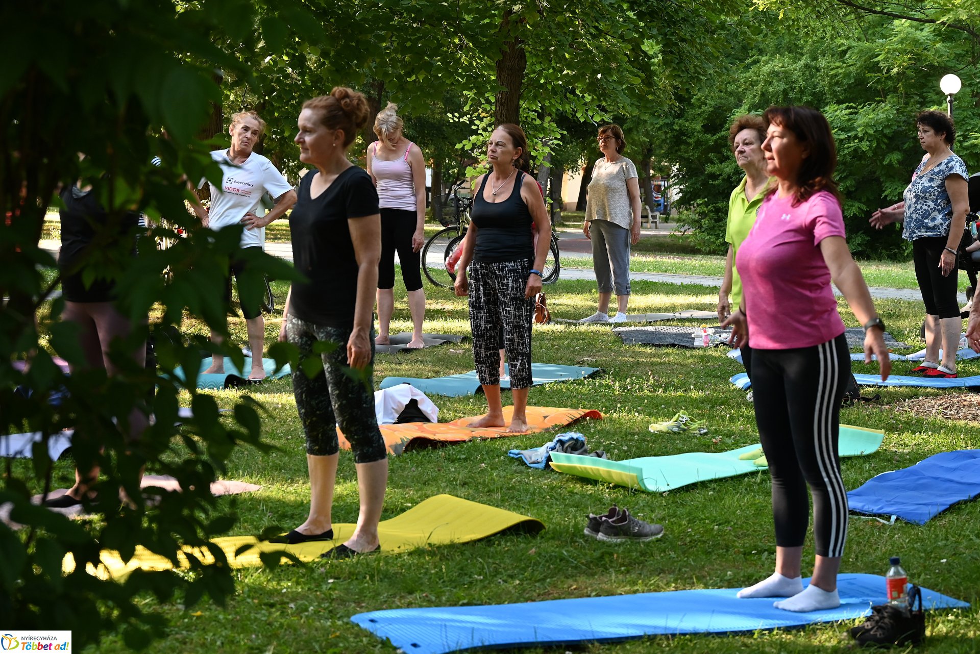Szabadtéri gerinctorna Sóstón - a foglakozást mindenki ingyenesen látogathatja
