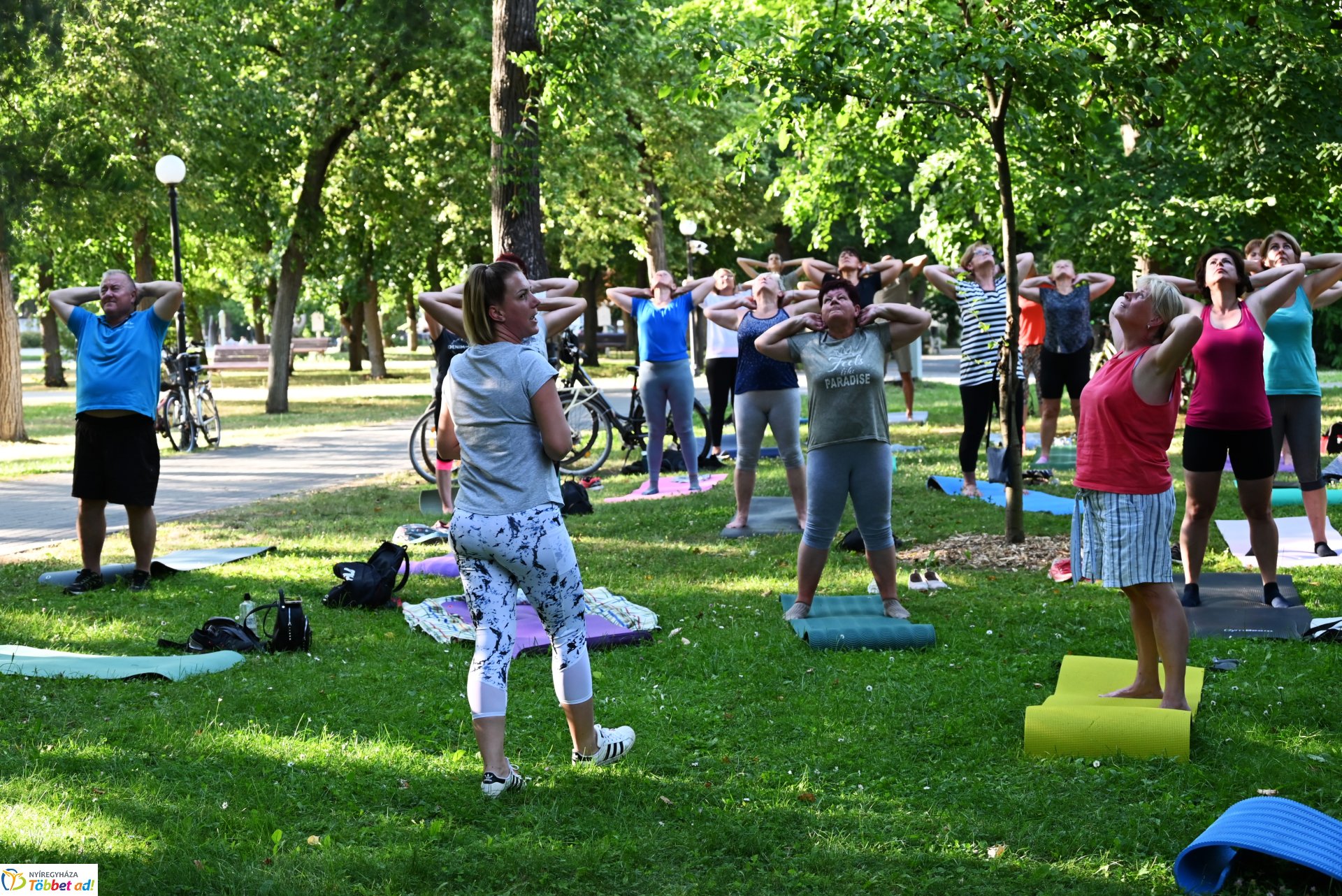 Szabadtéri gerinctorna Sóstón - a foglakozást mindenki ingyenesen látogathatja