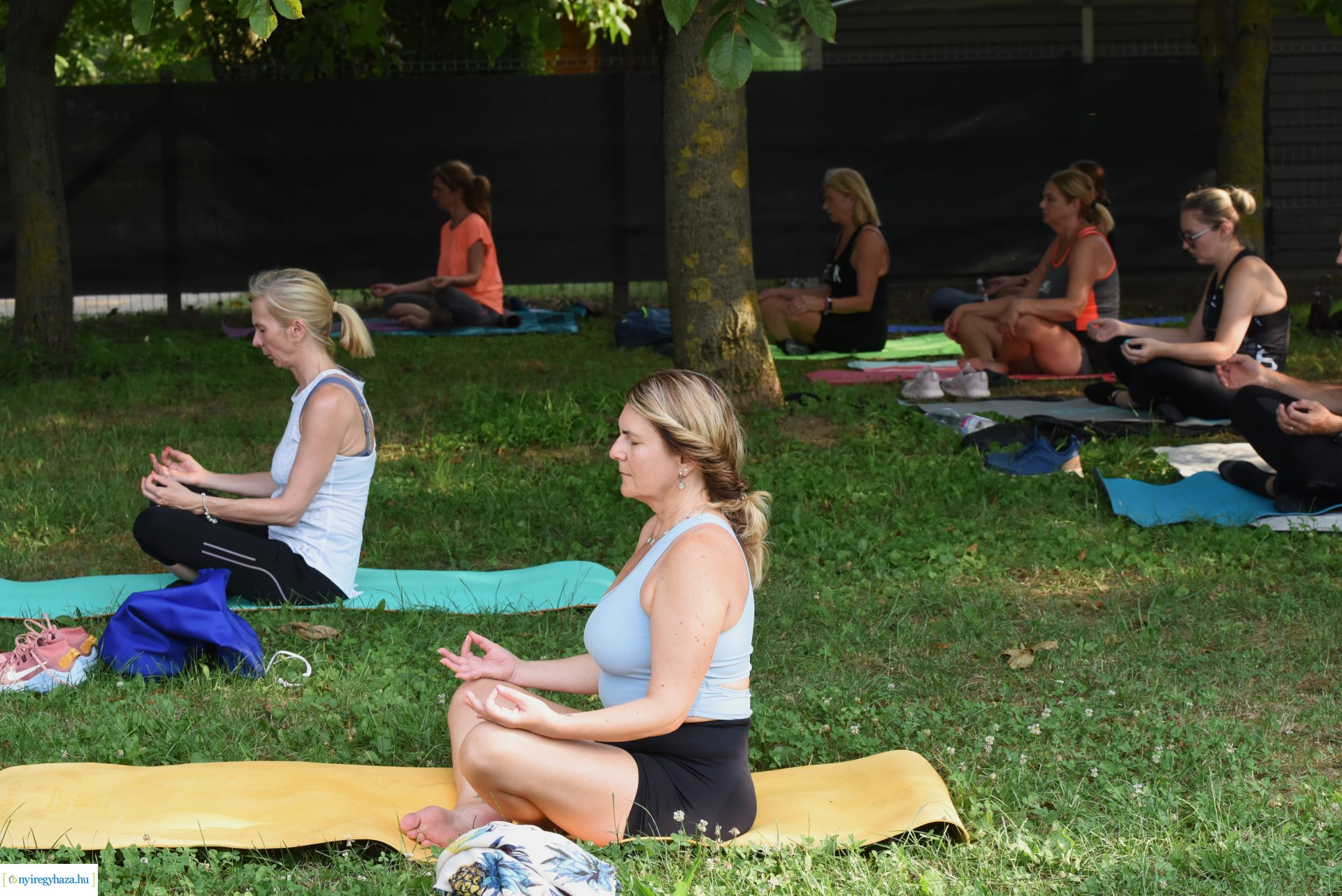 Szabadtéri jóga Sóstón