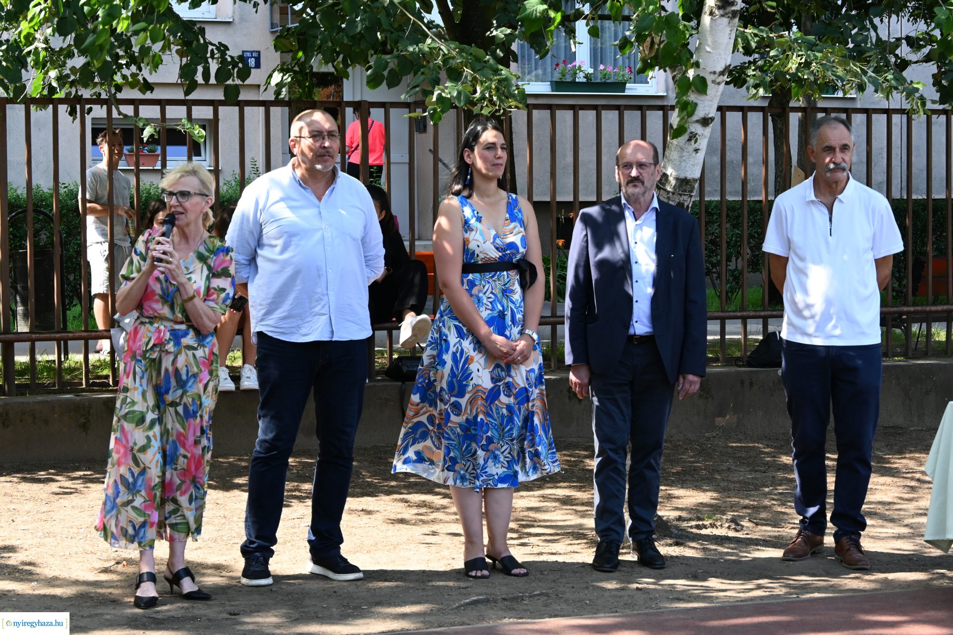 Szabadtéri kondipark és piknik a Nyíregyházi Egyetem Eötvös József Gyakorló Általános Iskola és Gimnáziumban