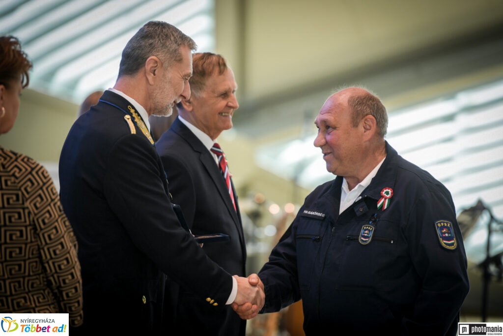 Vármegyei polgárőröket is kitüntettek a polgárőrség 35 éves jubileumán