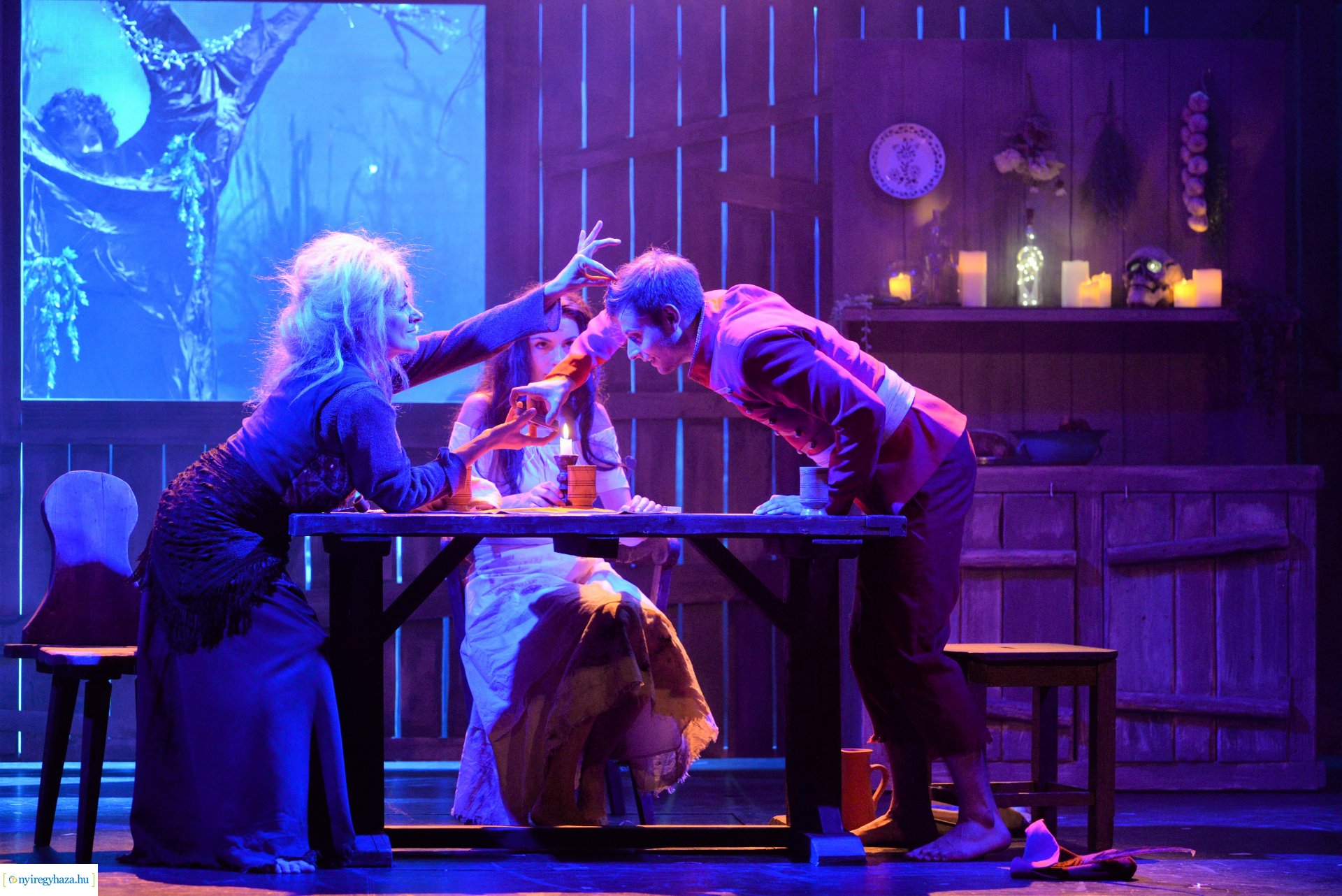 Szaffi - gyerekdarab bemutató a Móricz Zsigmond Színház nagyszínpadán