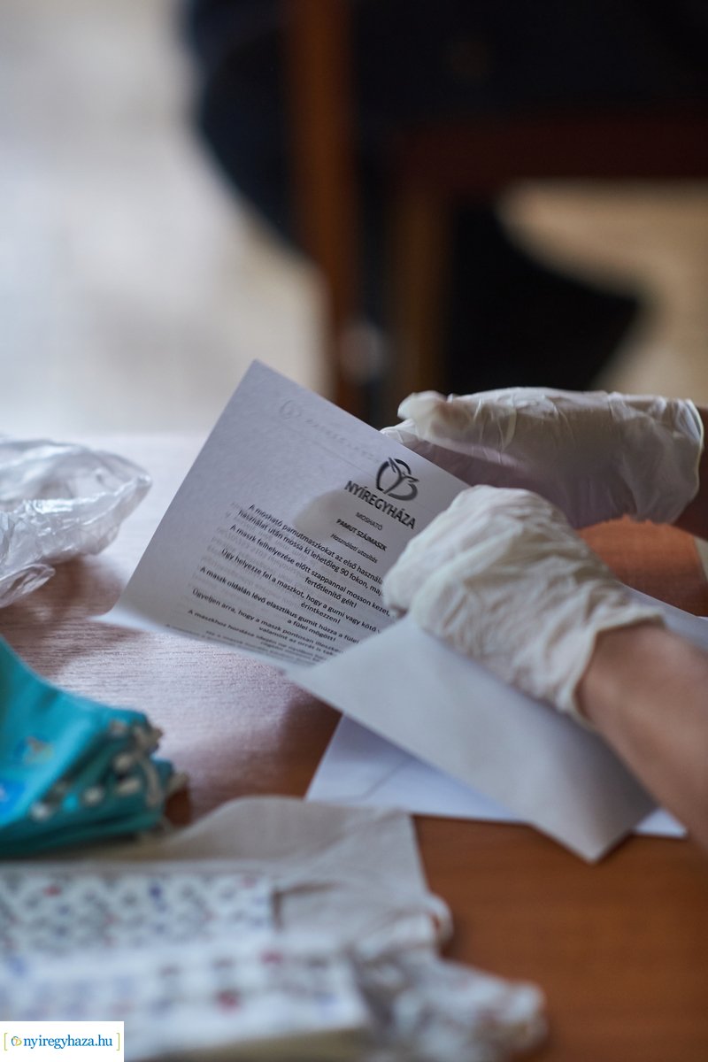 Szájmaszkok 65 év felettieknek