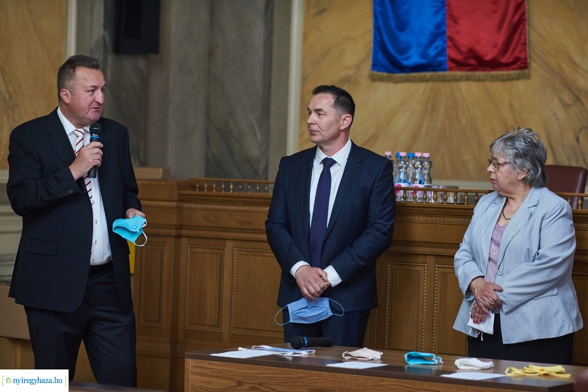 Szájmaszkok 65 év felettieknek