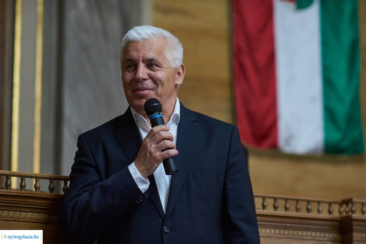 Szájmaszkok 65 év felettieknek