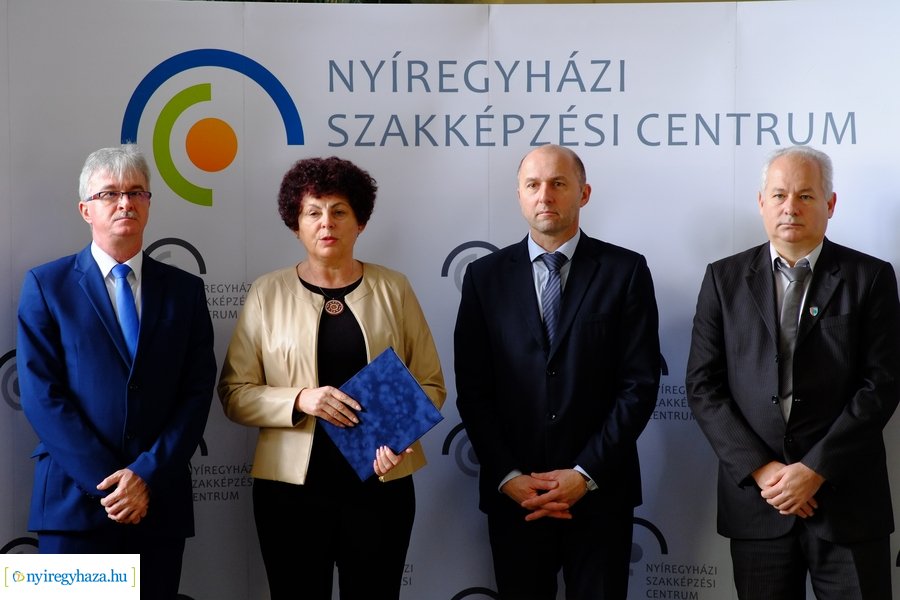 Szakképzés az ÉVISZ-ben - sajtótájékoztató