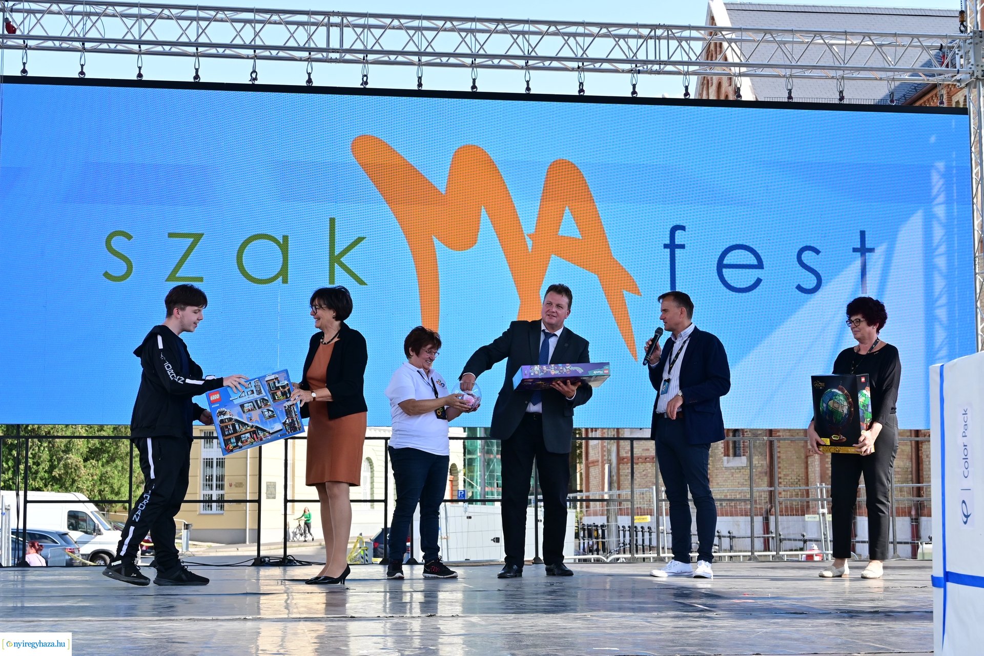 szakMAfeszt 2024 - díjátadó és szülői értekezlet