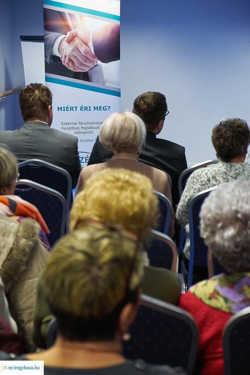 Szakmai fórum a nyugdíjas foglalkoztatás előnyeiről