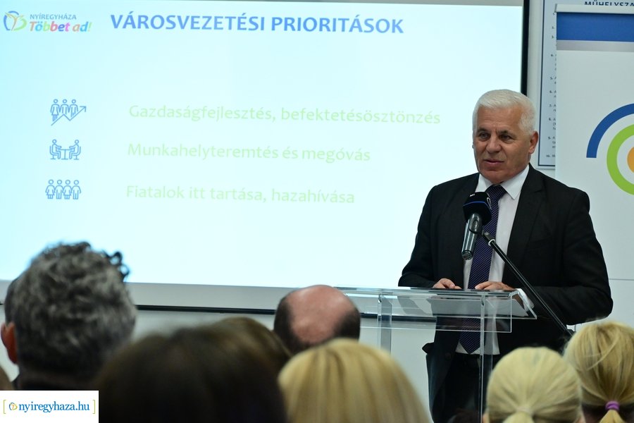 Szakmai fórum az NYSZC-ben 20240508