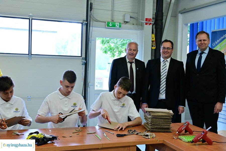 Szakmai fórum az NYSZC-ben 20240508