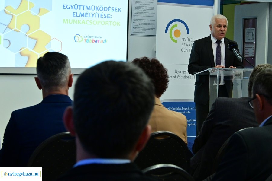 Szakmai fórum az NYSZC-ben 20240508