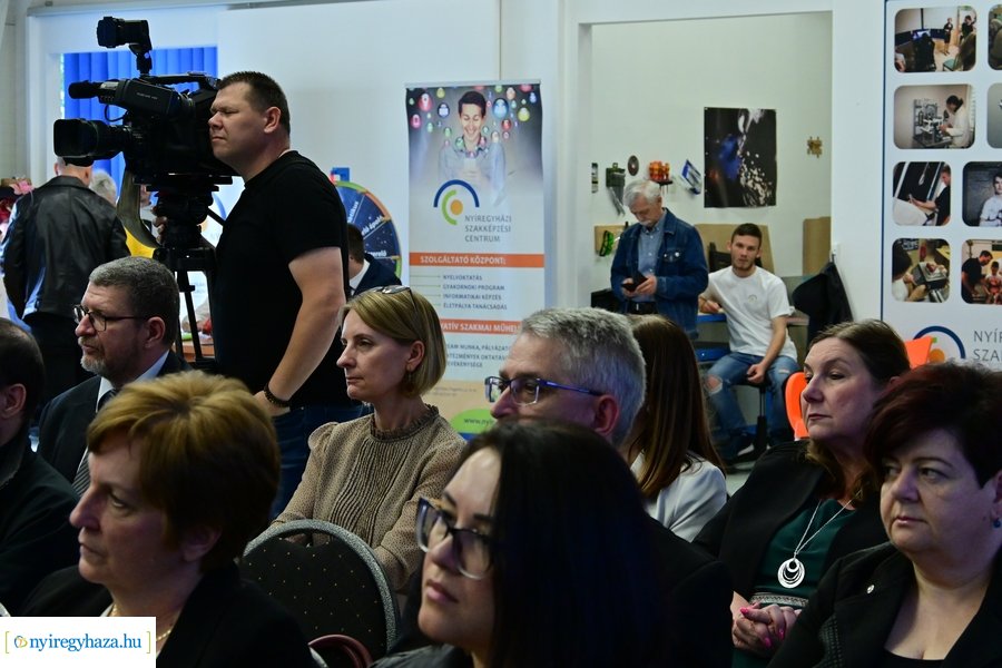 Szakmai fórum az NYSZC-ben 20240508