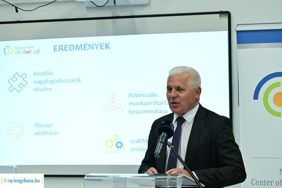 Szakmai fórum az NYSZC-ben 20240508