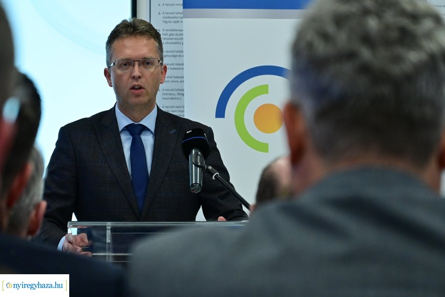 Szakmai fórum az NYSZC-ben 20240508