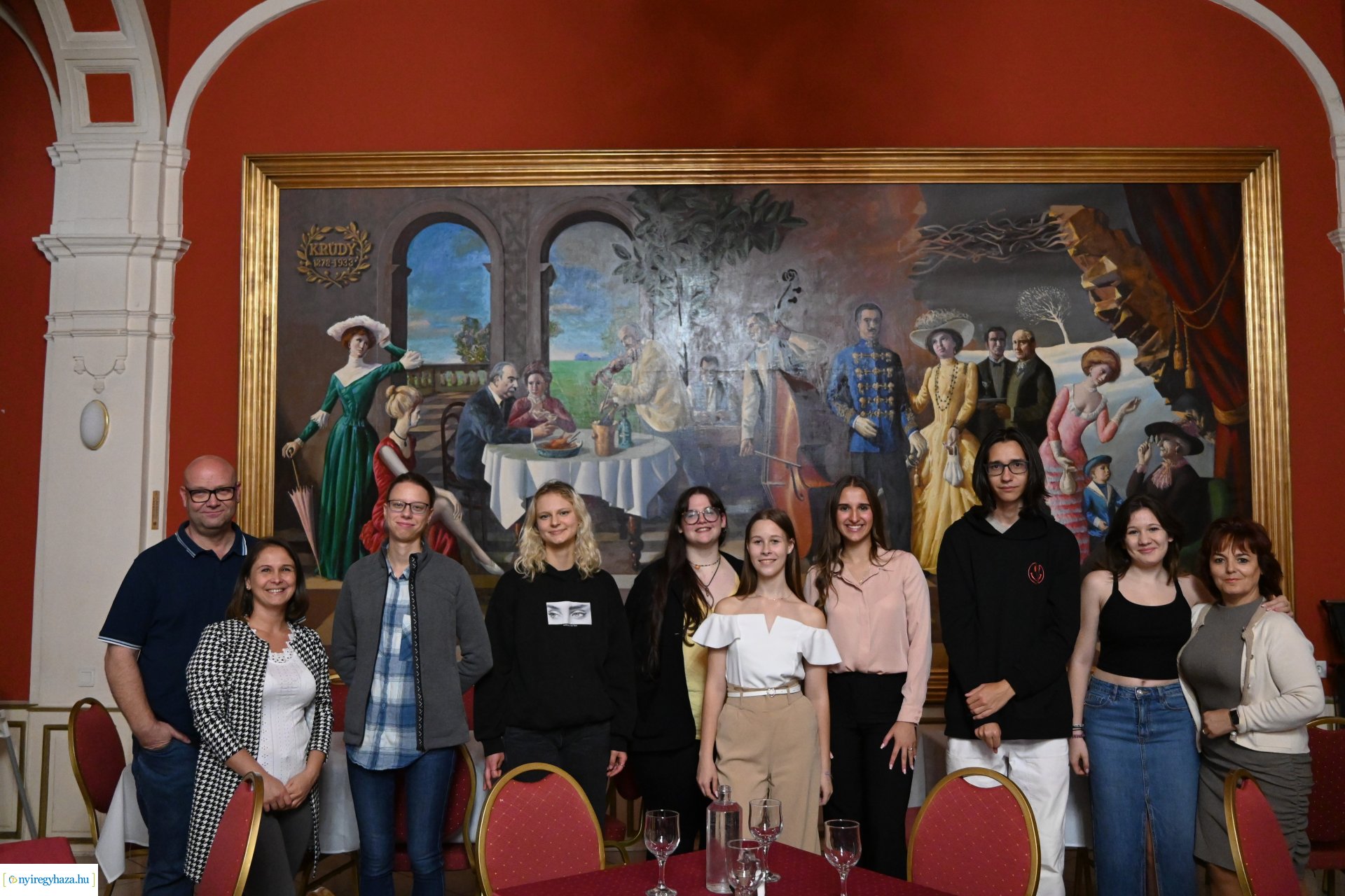 Szakmai párbeszéd az ifjúságról