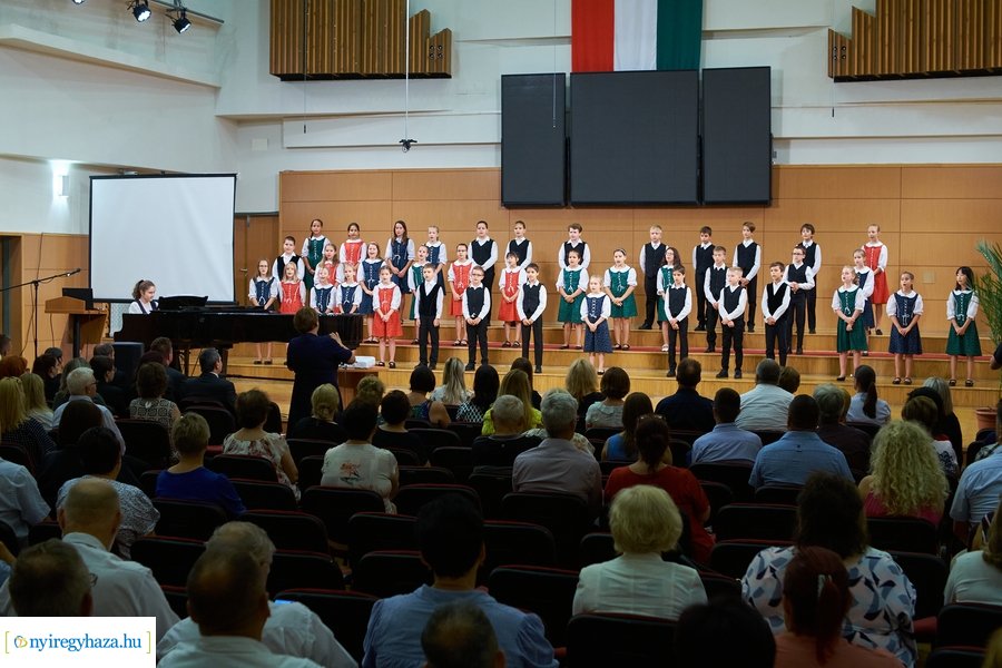 Szakmai tanévnyitó a Kodály Zoltán iskolában