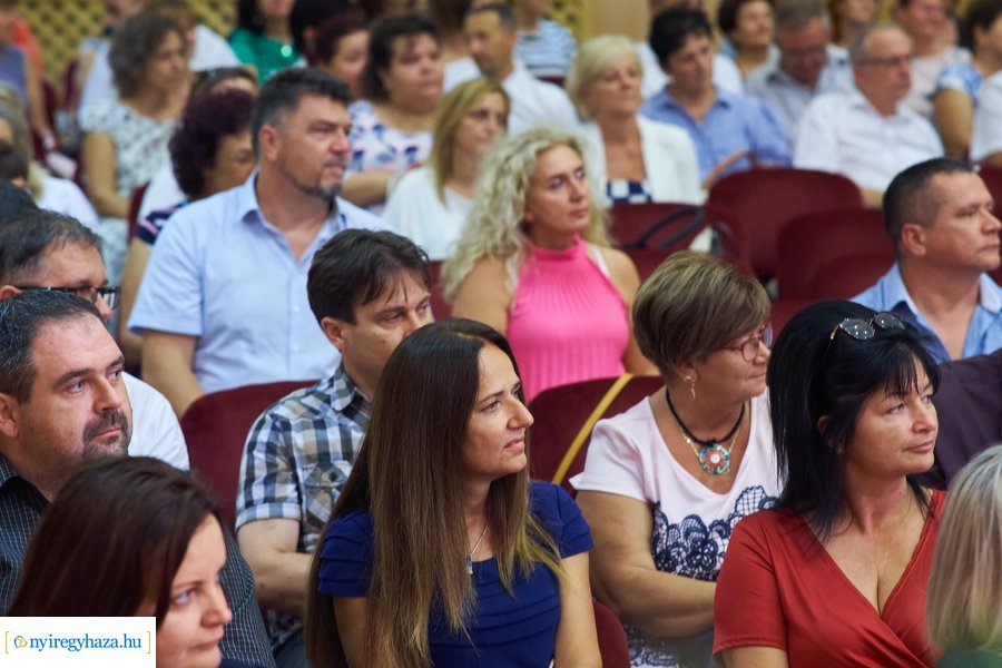 Szakmai tanévnyitó a Kodály Zoltán iskolában