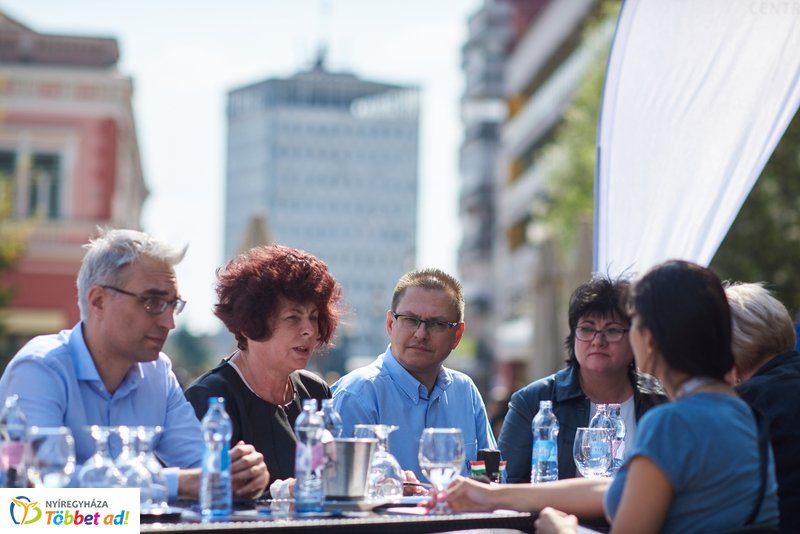 Szakmák Éjszakája sajtótájékoztató