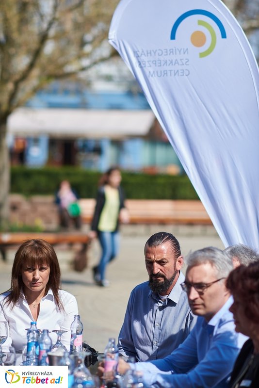 Szakmák Éjszakája sajtótájékoztató