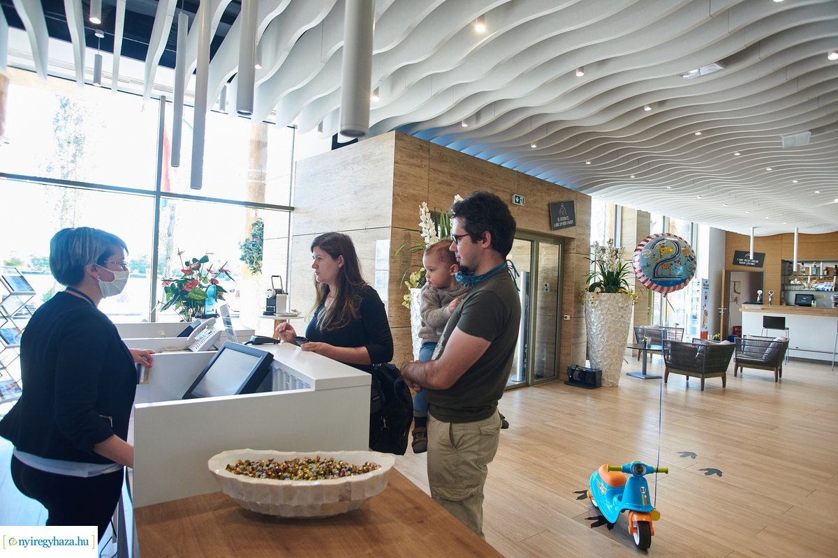 Szállóvendégek a Hotel Pangeában