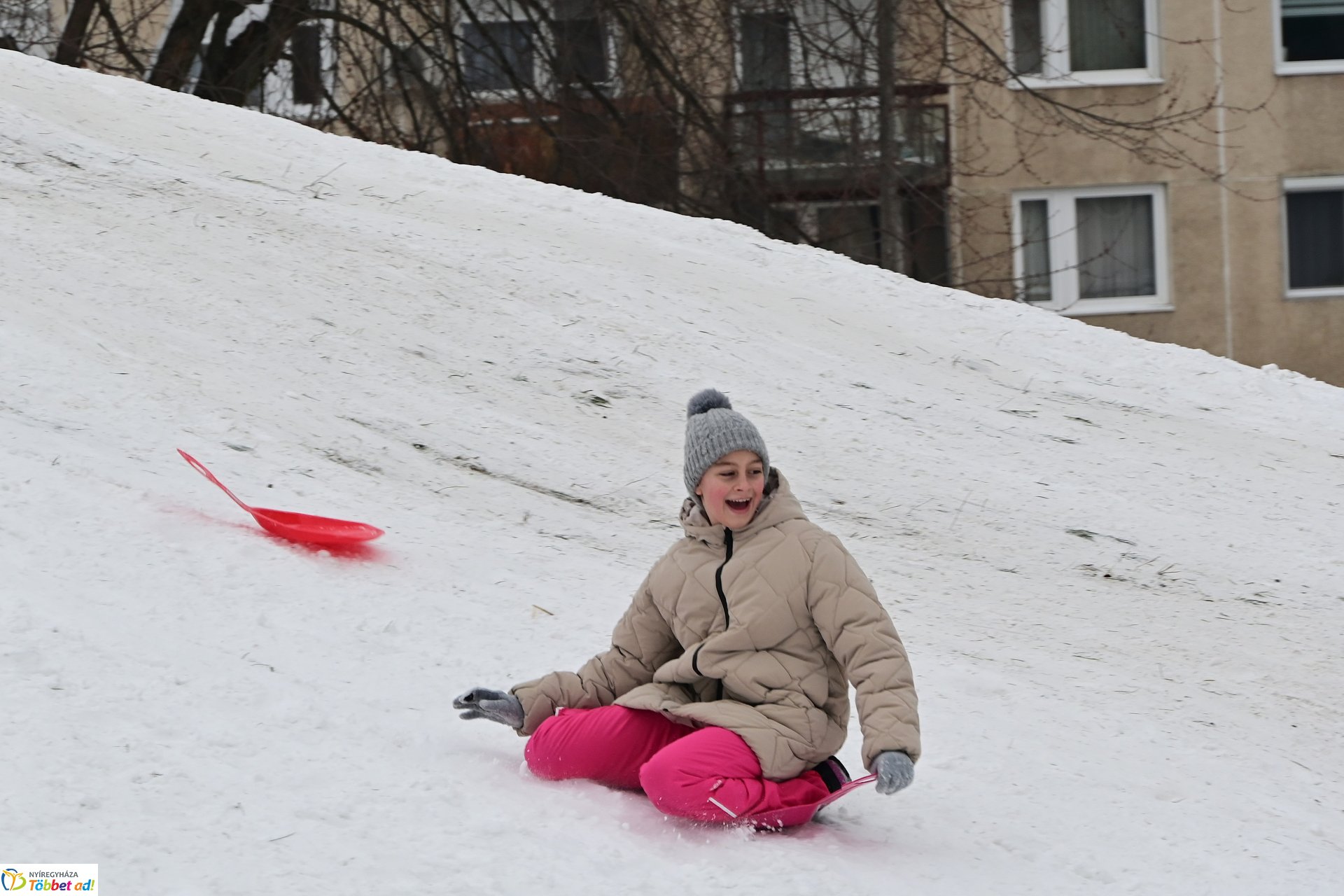 Szánkózás a Robinson-dombon