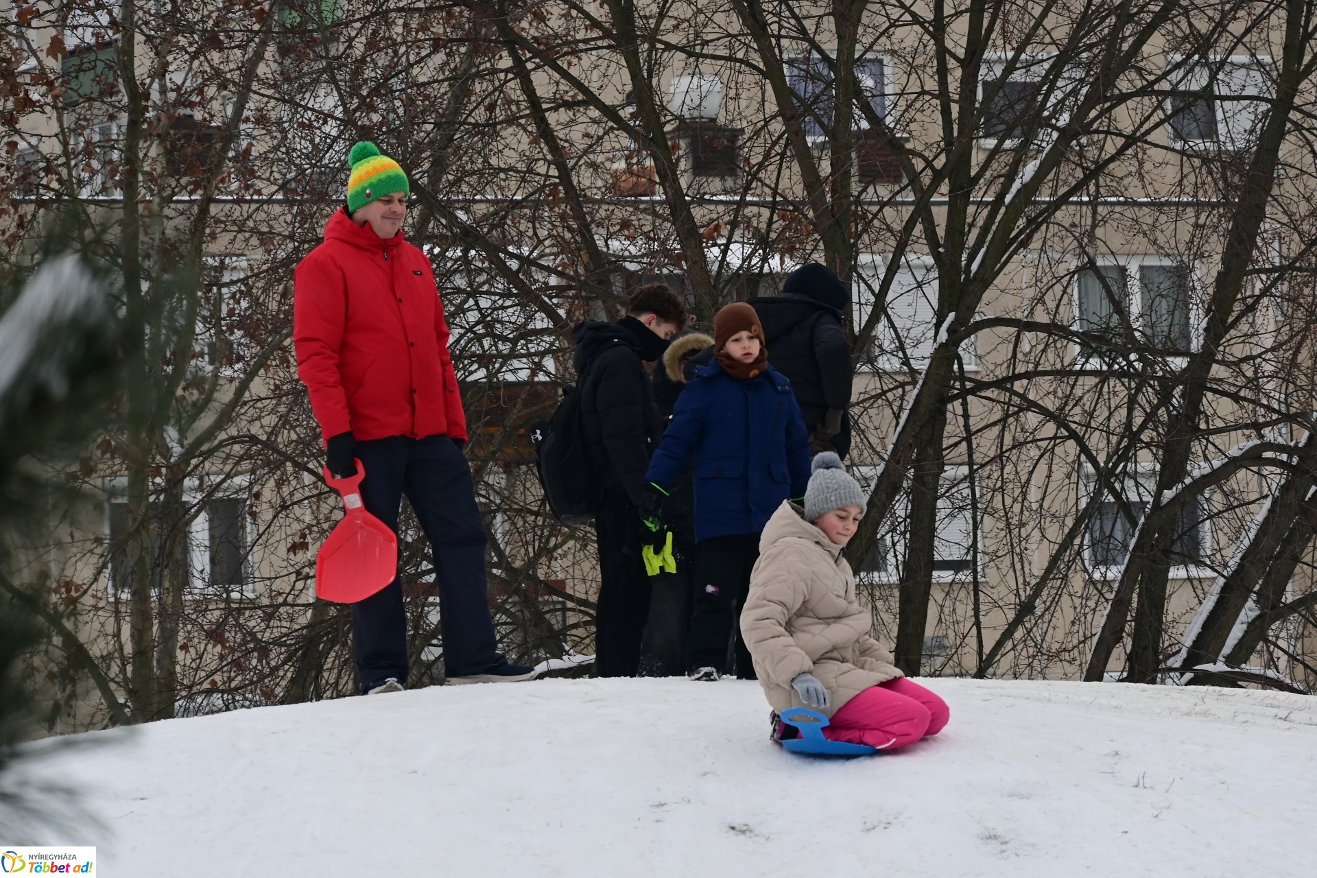 Szánkózás a Robinson-dombon