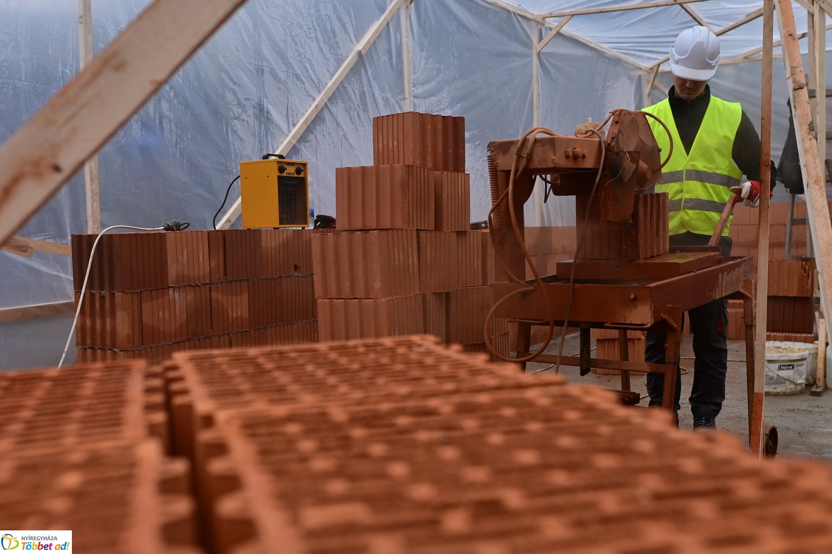 Szauna építés az Aquarius-ban 2026 januárjában