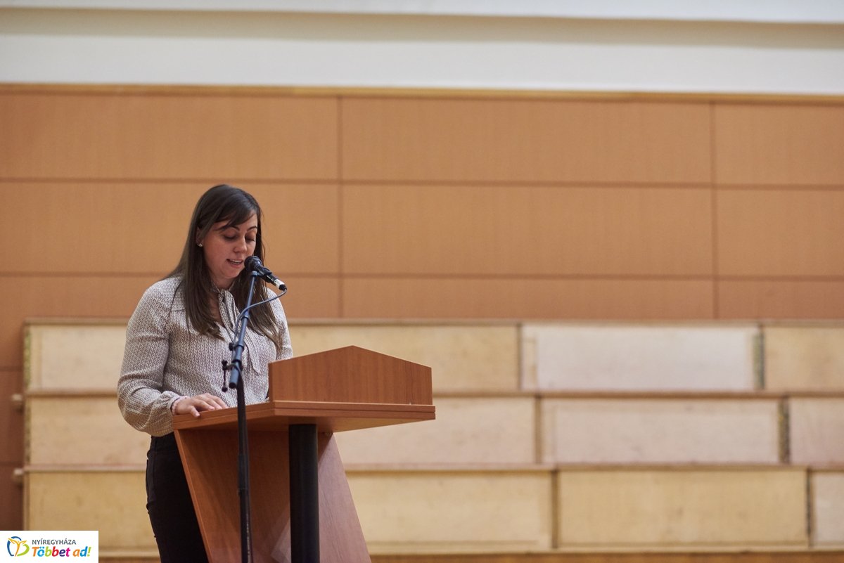 Szavazatszámláló bizottsági tagok eskütétele