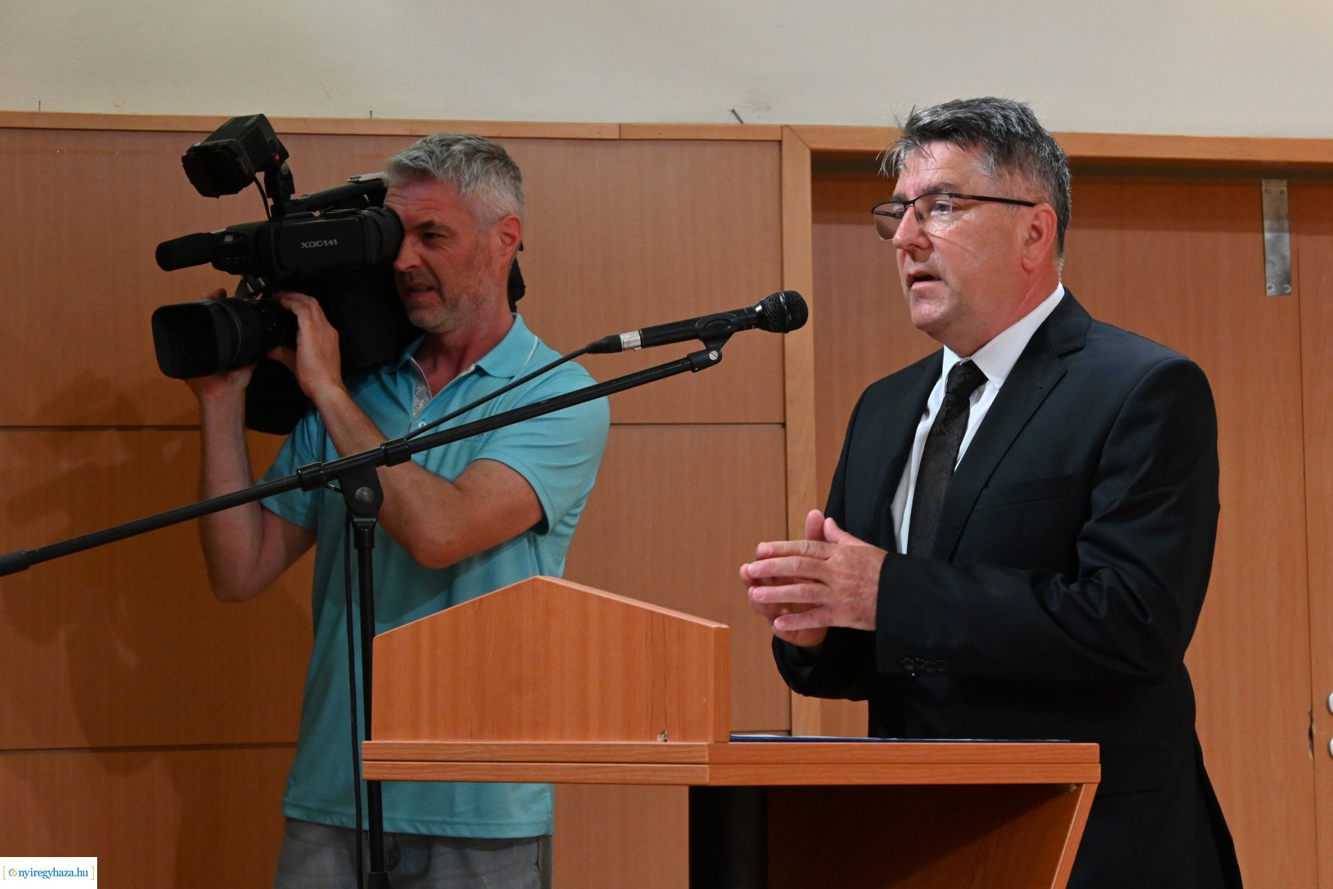 Szavazatszámlálók eskütétele 2024