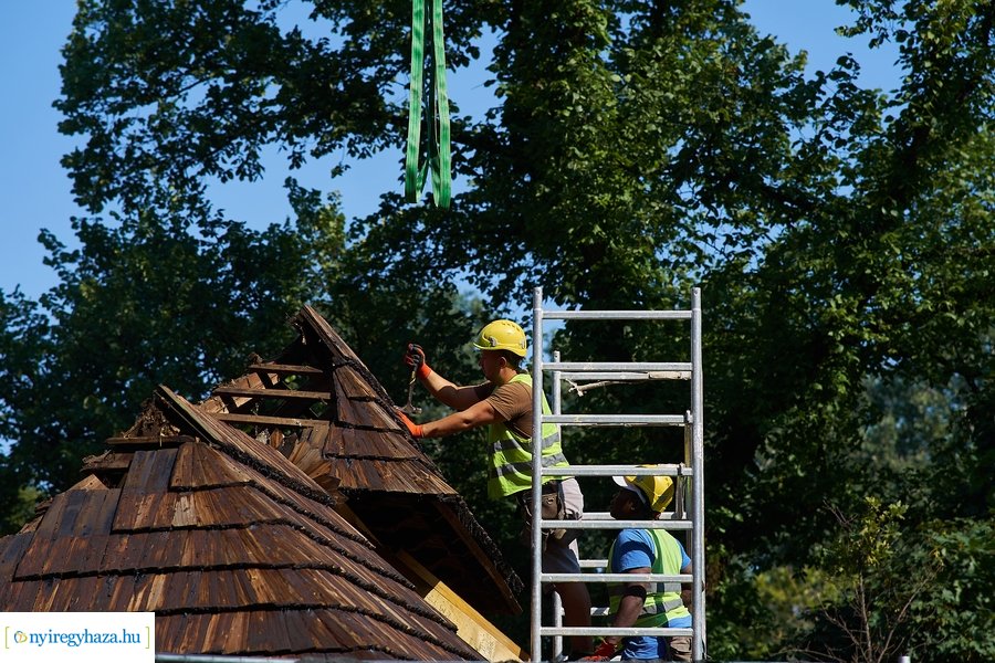 Székelykapu felújítás előtt