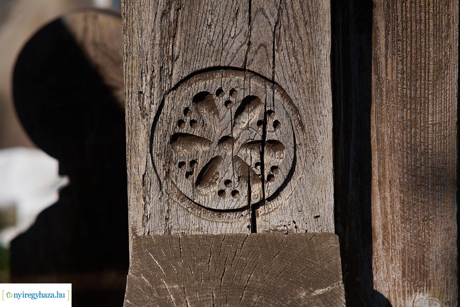 Székelykapu felújítás előtt