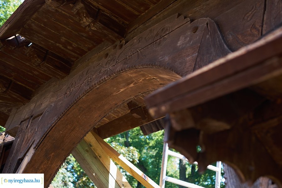 Székelykapu felújítás előtt