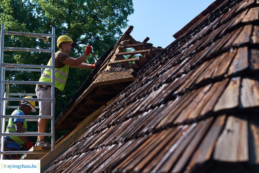 Székelykapu felújítás előtt