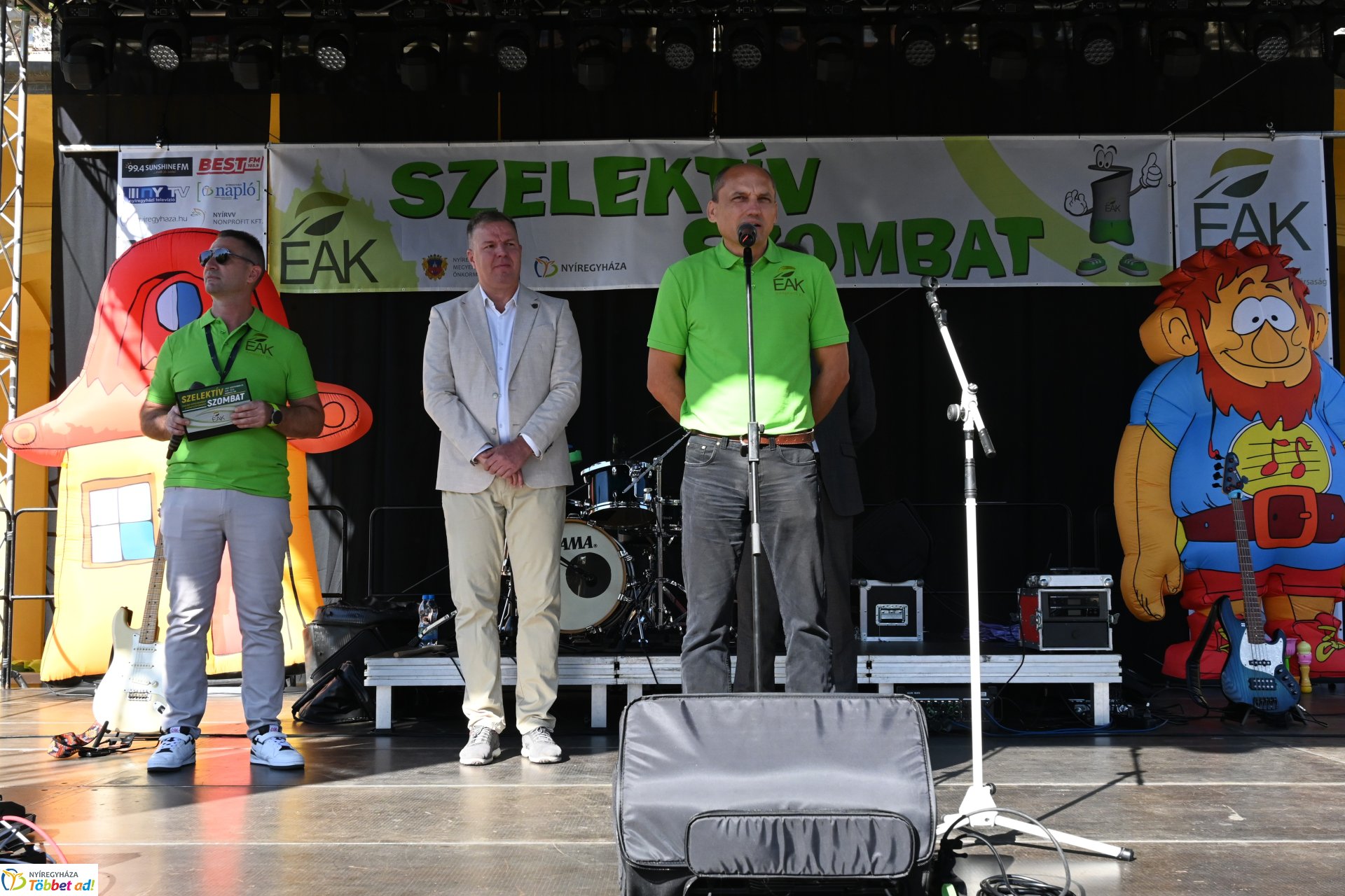 Szelektív Szombat a Kossuth téren